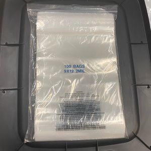 NEW Qty 100 Re-Closable "Suffocation Warning" Apparel Garment Bags 2 Mil, 9x12"